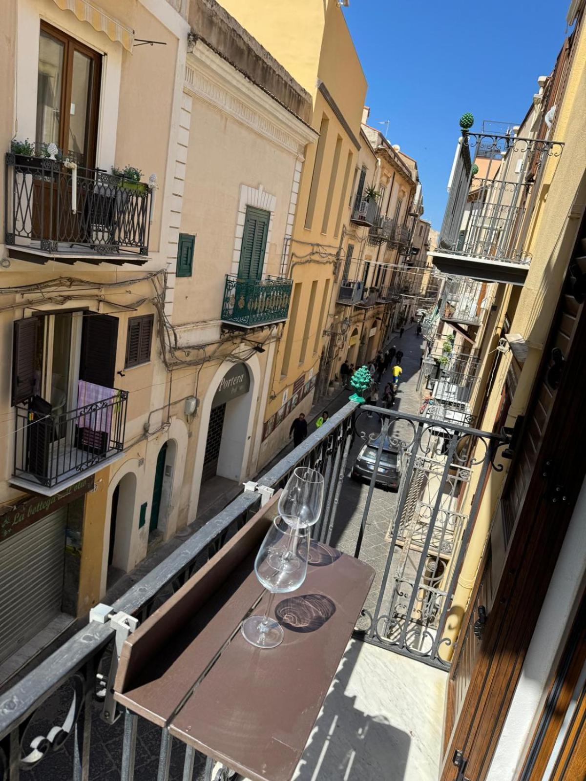 Casa Vacanze Mimi Cefalu Luaran gambar
