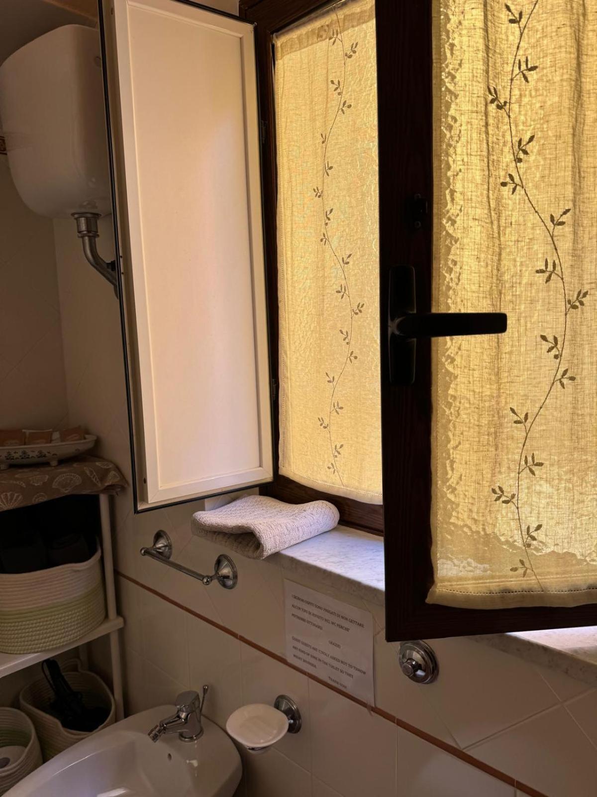 Casa Vacanze Mimi Cefalu Luaran gambar