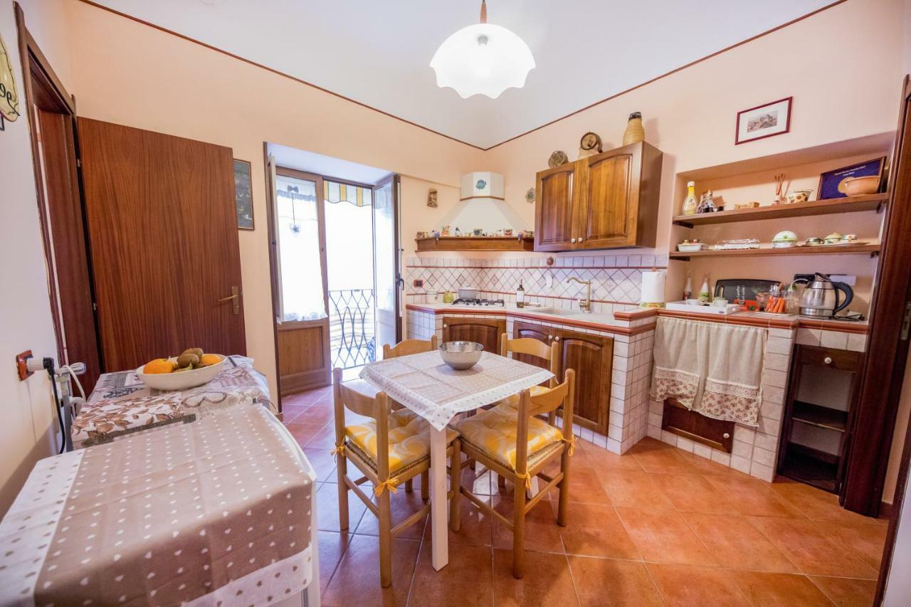 Casa Vacanze Mimi Cefalu Luaran gambar